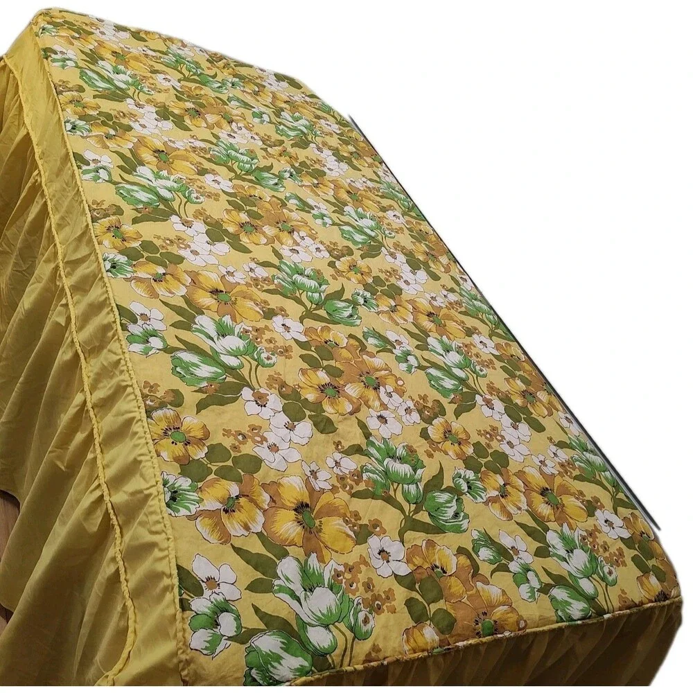 Vintage Bedspread - Double/Full - Floral Yellow Homemade 84